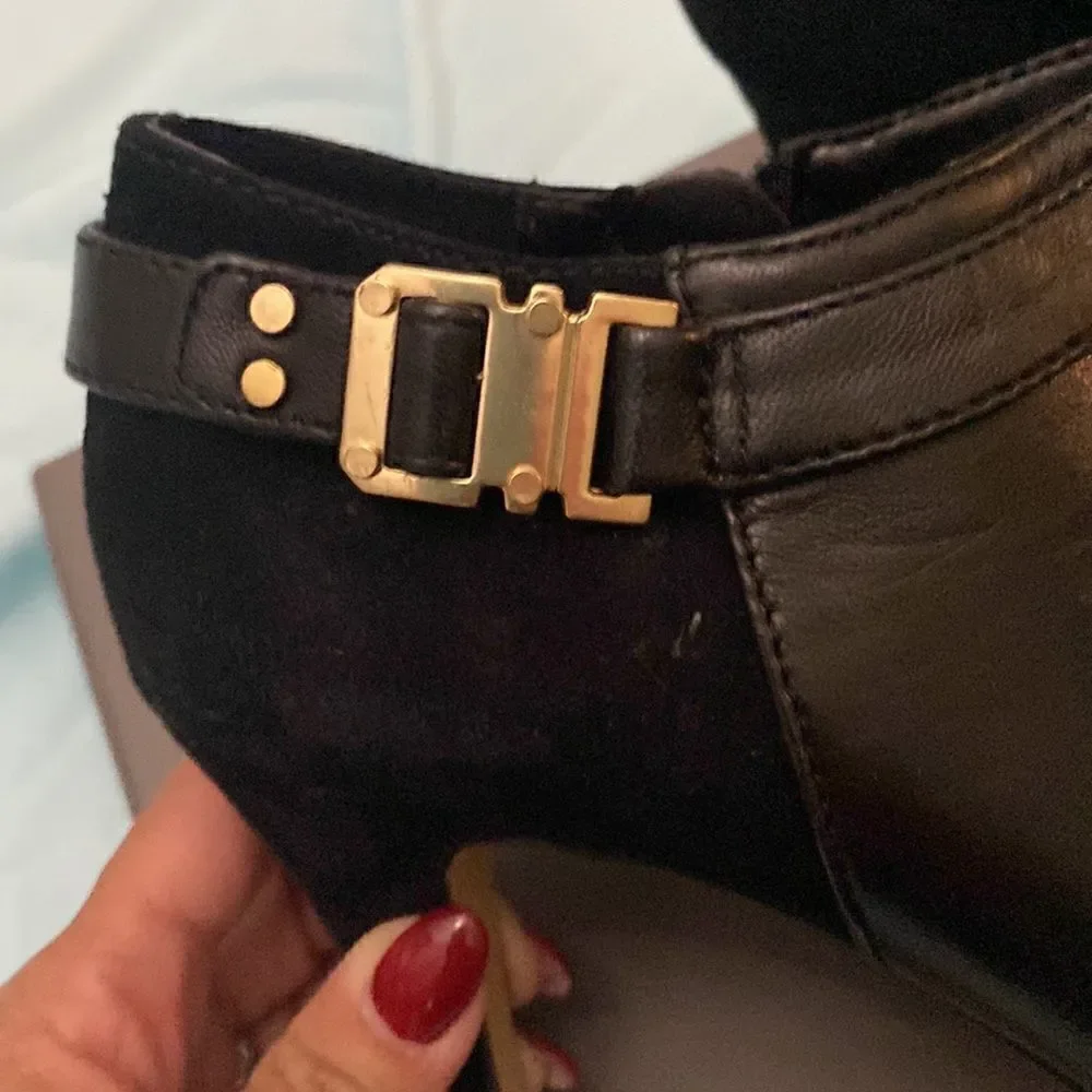 Vince camuto booties
